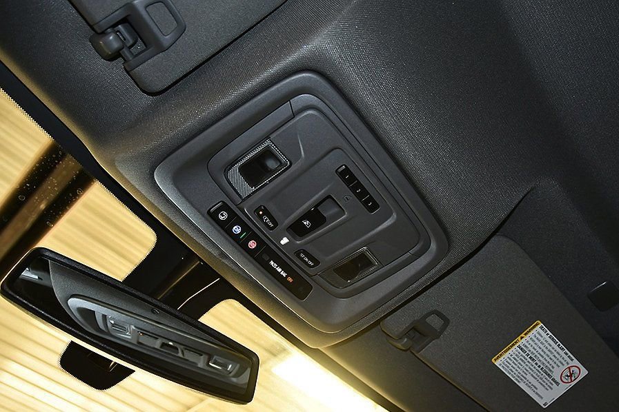 Used 2020 Chevrolet Silverado 2500 LT w/ All Star Edition image 28