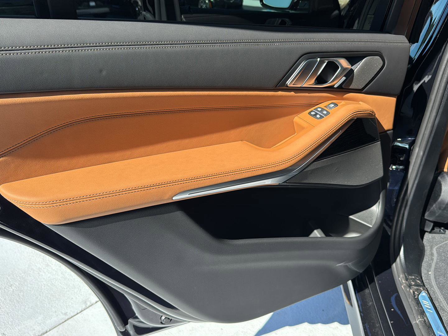 New 2026 BMW X7 M60i AWD/4WD image 16