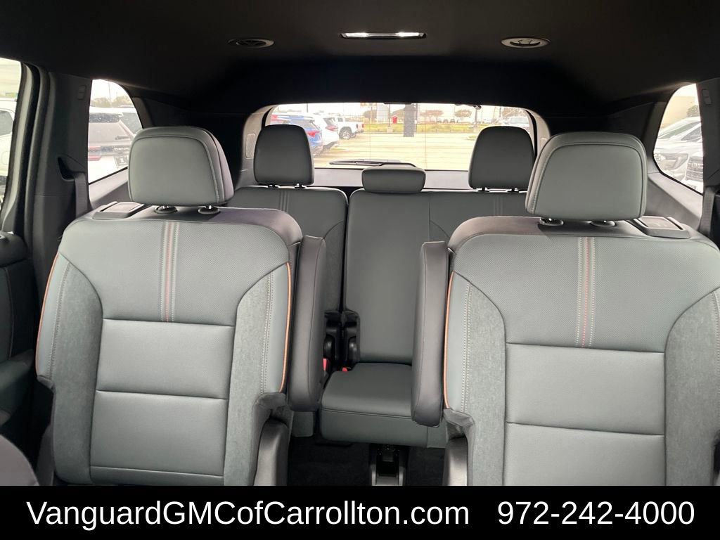 New 2026 GMC Acadia AT4 w/ LPO, Floor Liner Package AWD/4WD image 29