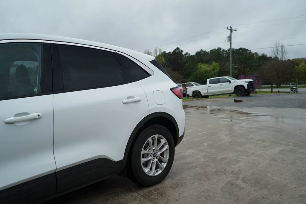 Used 2021 Ford Escape SE w/ Convenience Package image 15