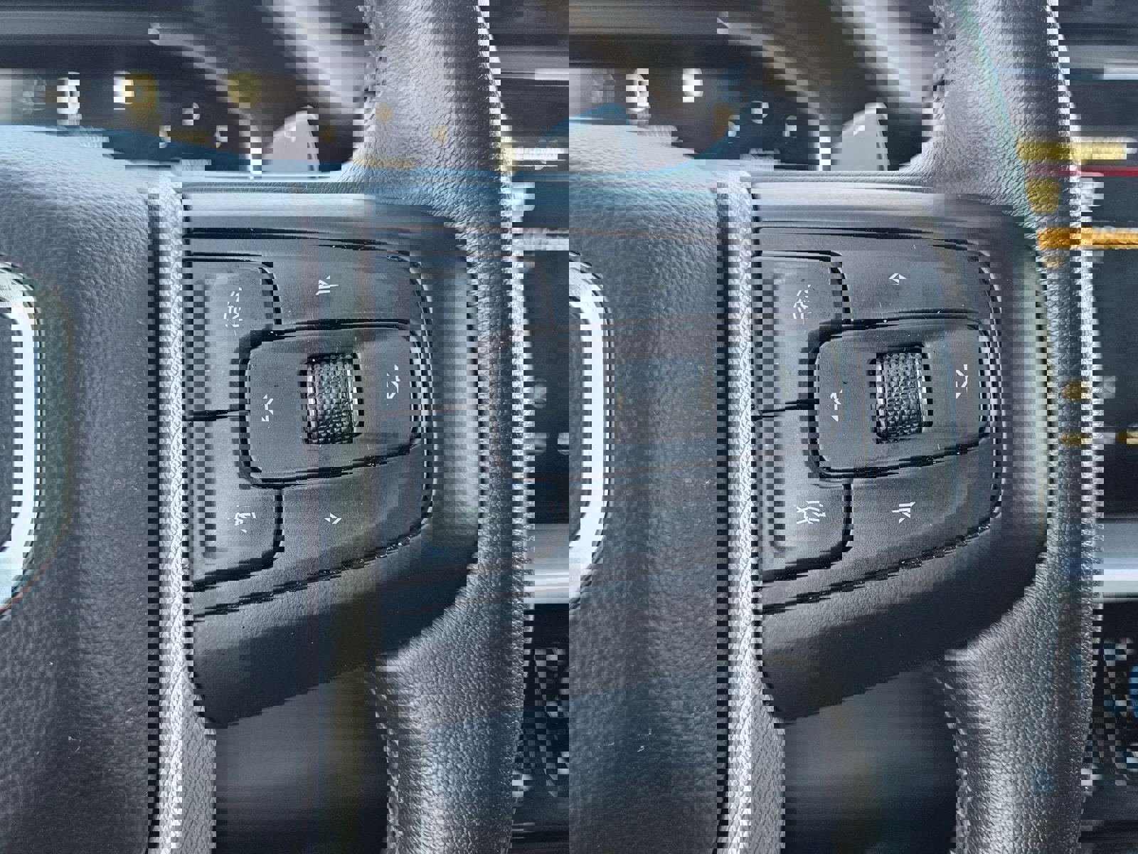 Used 2022 GMC Sierra 1500 Denali w/ Denali Carbonpro Edition image 13