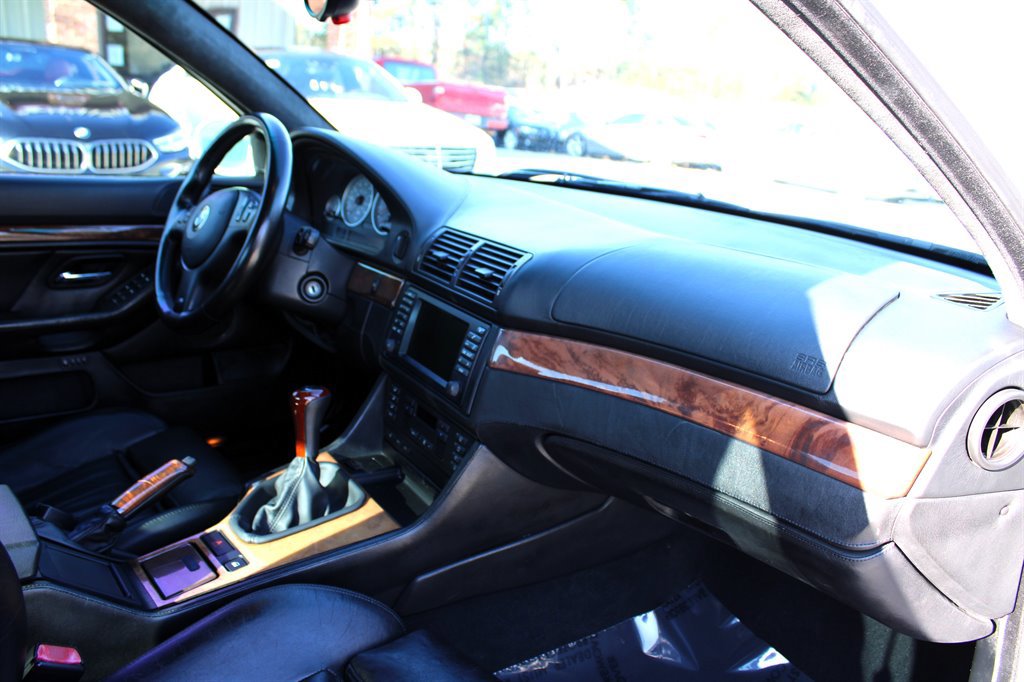 Used 2001 BMW M5 image 22