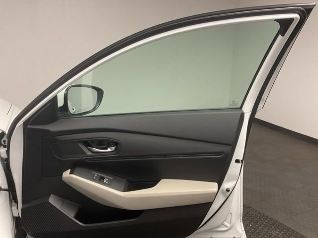 Certified 2024 Honda Accord EX image 23