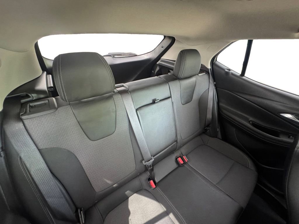 Used 2023 Buick Encore GX Select w/ Sport Touring Package FWD image 16