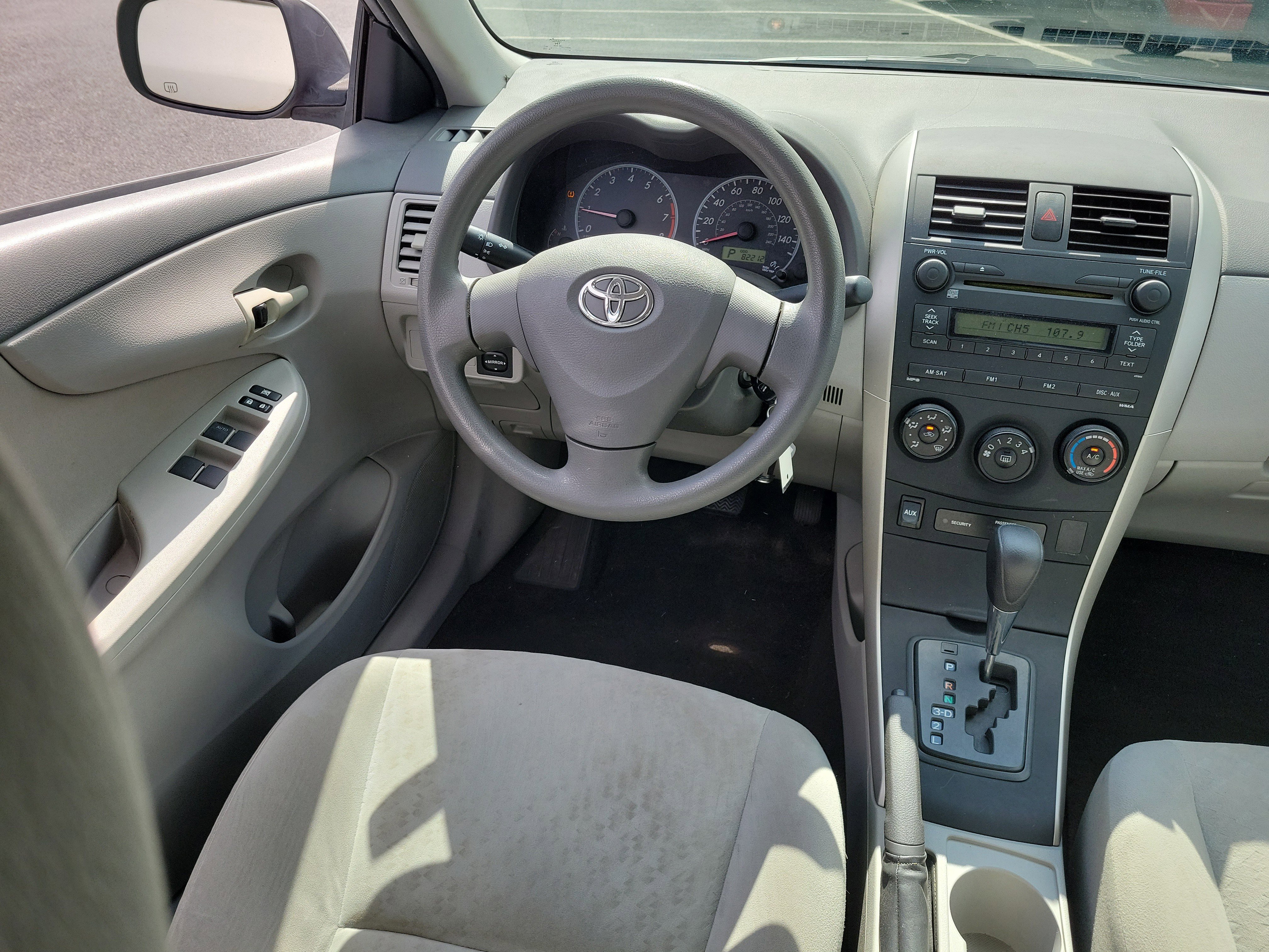 Used 2009 Toyota Corolla LE FWD image 16