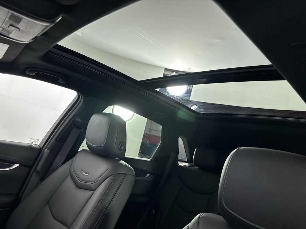 Used 2023 Cadillac XT5 Premium Luxury image 22