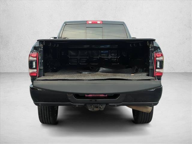 Used 2022 RAM 3500 Laramie w/ Night Edition AWD/4WD image 6