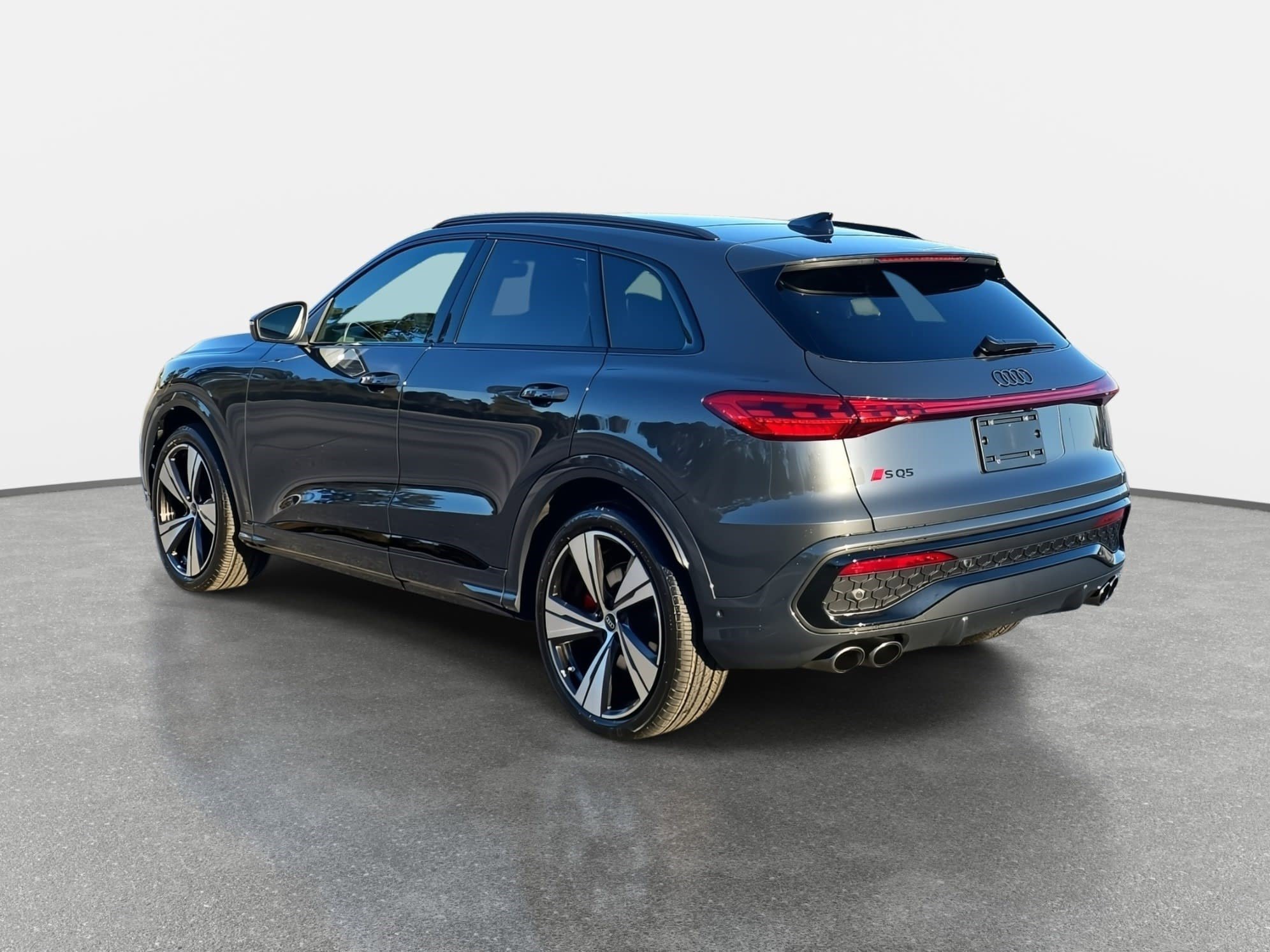 New 2025 Audi SQ5 Premium Plus image 7