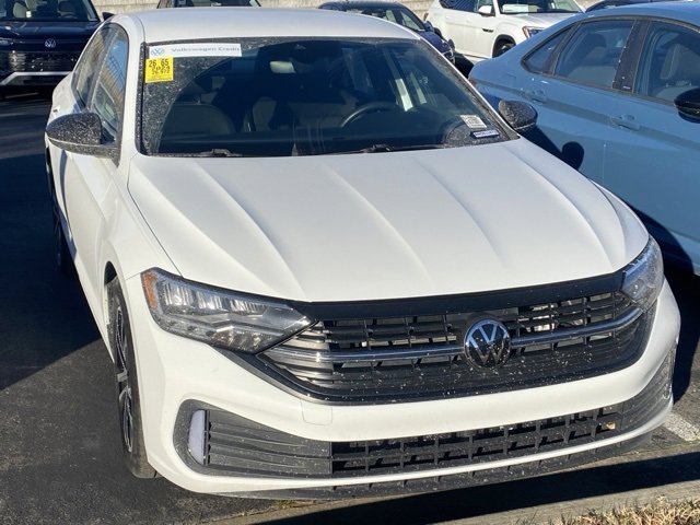 Certified 2024 Volkswagen Jetta Sport