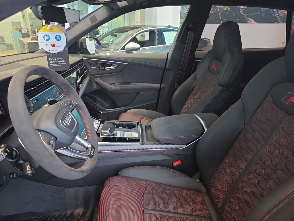 New 2026 Audi RS Q8 performance image 11