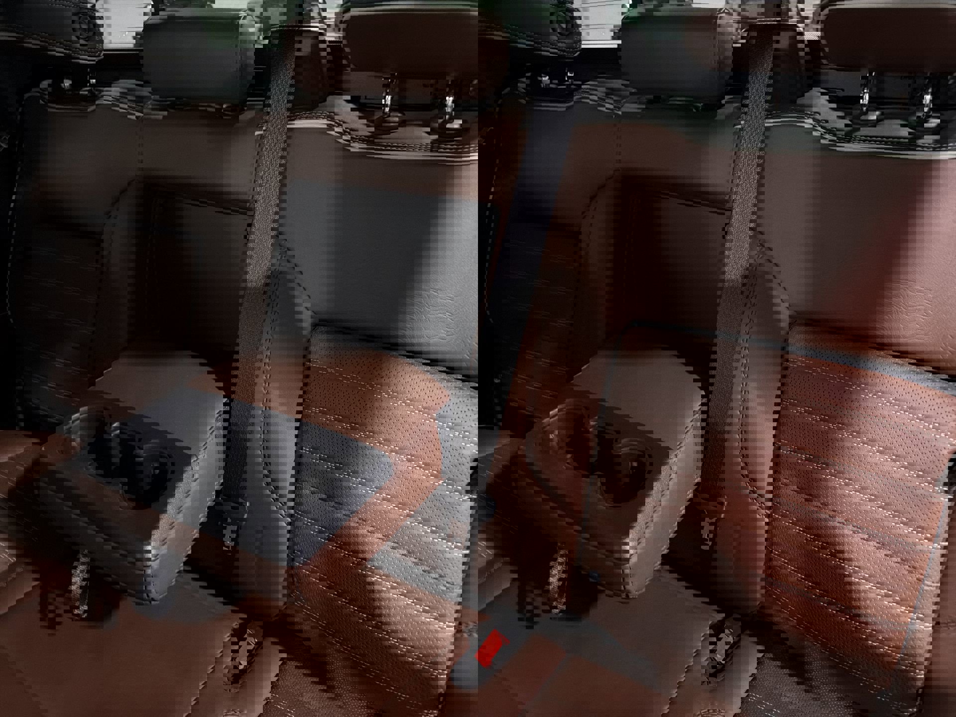 Used 2024 GMC Sierra 2500 Denali Ultimate image 14