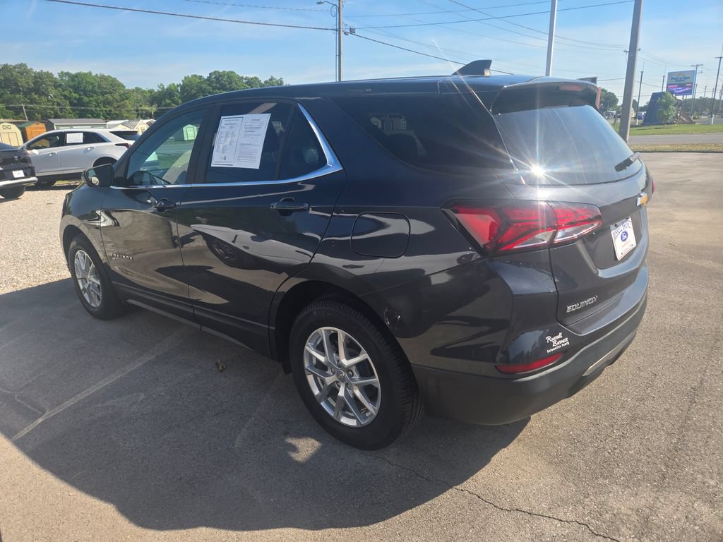 Used 2022 Chevrolet Equinox LT FWD image 3