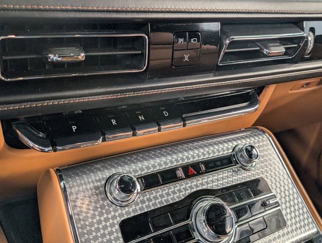 Used 2024 Lincoln Aviator Black Label AWD/4WD image 20