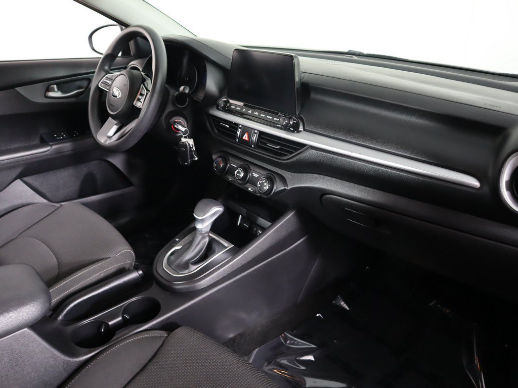 Used 2020 Kia Forte LXS FWD image 24