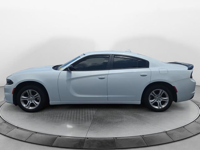 Used 2023 Dodge Charger SXT RWD image 2