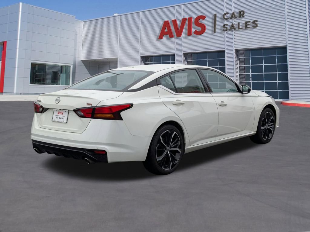 Used 2025 Nissan Altima 2.5 SR image 6