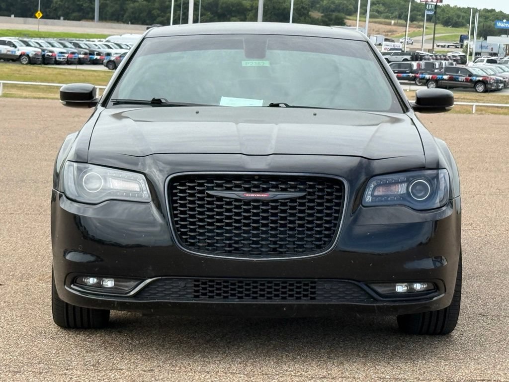 Used 2022 Chrysler 300 S RWD image 9