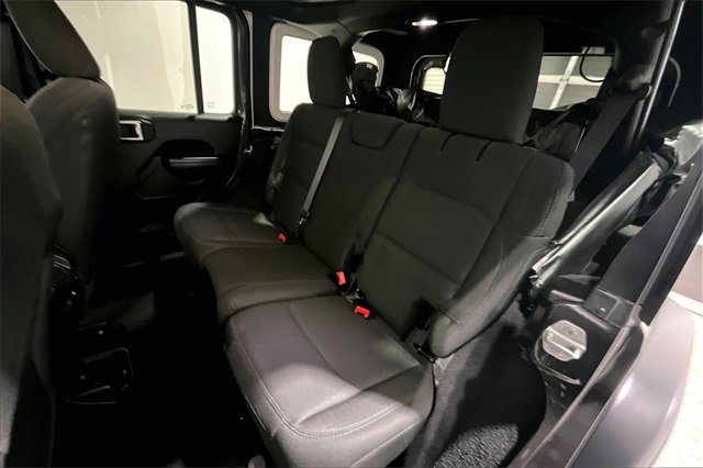 Used 2020 Jeep Wrangler Unlimited Sport image 22