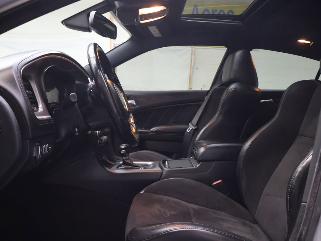 Used 2022 Dodge Charger R/T w/ Plus Group image 16