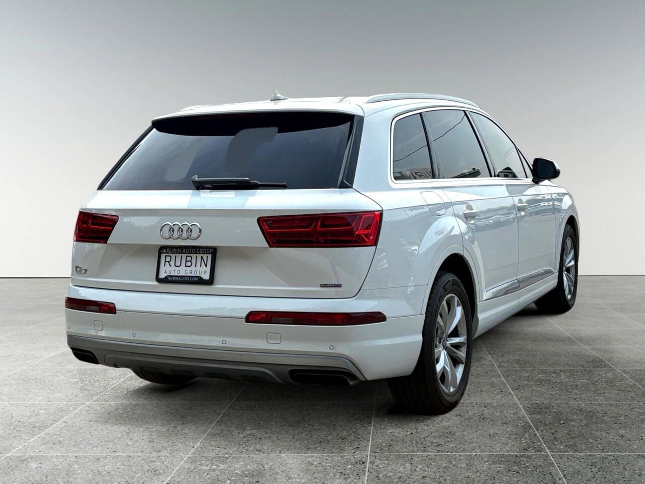 Used 2019 Audi Q7 3.0T Premium Plus image 6