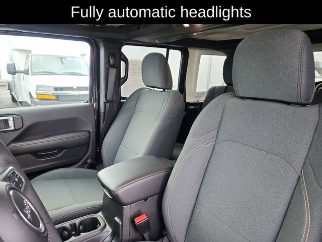 Used 2025 Jeep Wrangler Sahara 4xe w/ Safety Group image 22