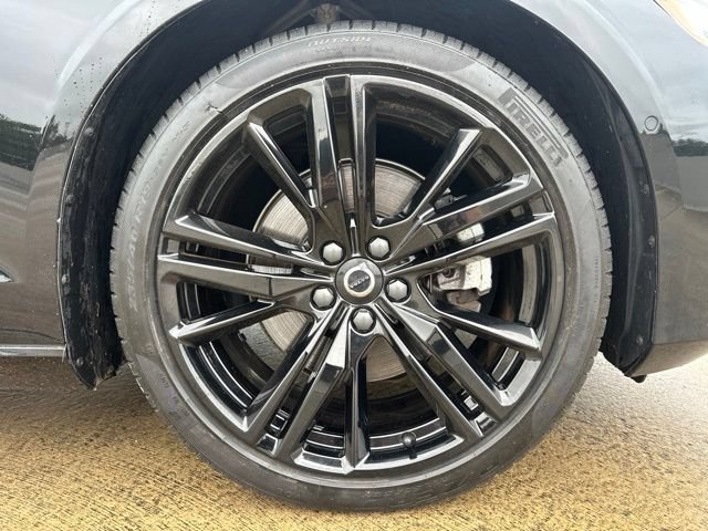 Certified 2024 Volvo S60 B5 Plus w/ Climate Package AWD/4WD image 11