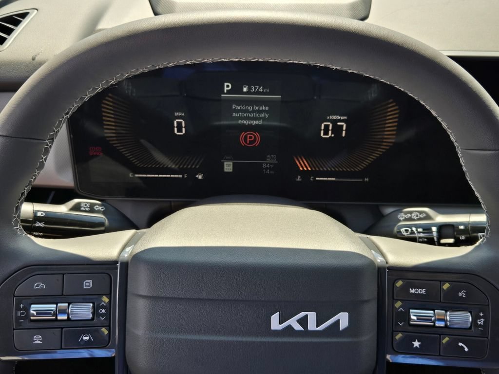 New 2027 Kia Seltos S FWD image 11