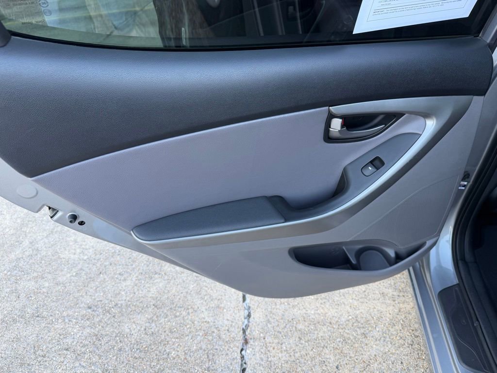 Used 2012 Hyundai Elantra GLS w/ Preferred Pkg 3 image 14