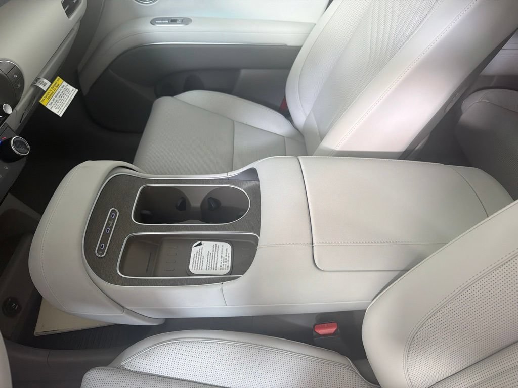 New 2026 Hyundai Palisade SEL Premium FWD image 18