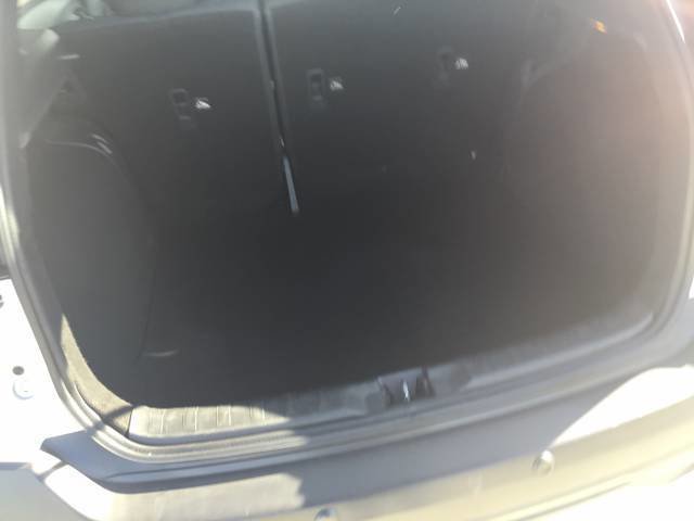 Used 2020 Nissan Kicks SV image 5