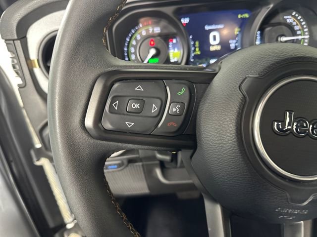 Used 2024 Jeep Wrangler Unlimited image 15