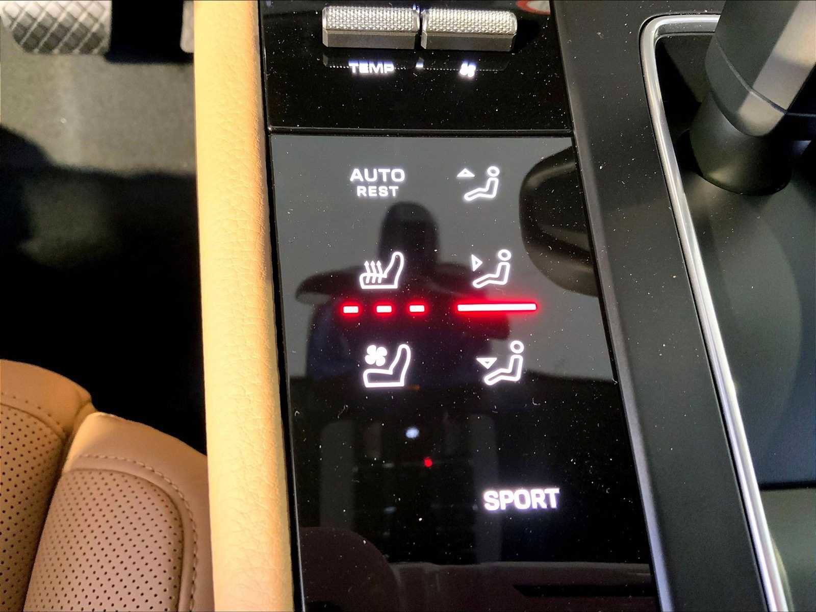 New 2026 Porsche Macan AWD/4WD image 25