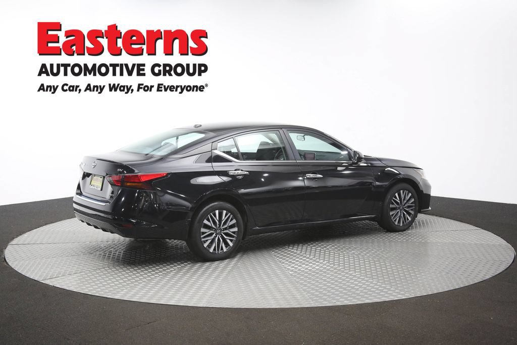 Used 2023 Nissan Altima 2.5 SV AWD/4WD image 42