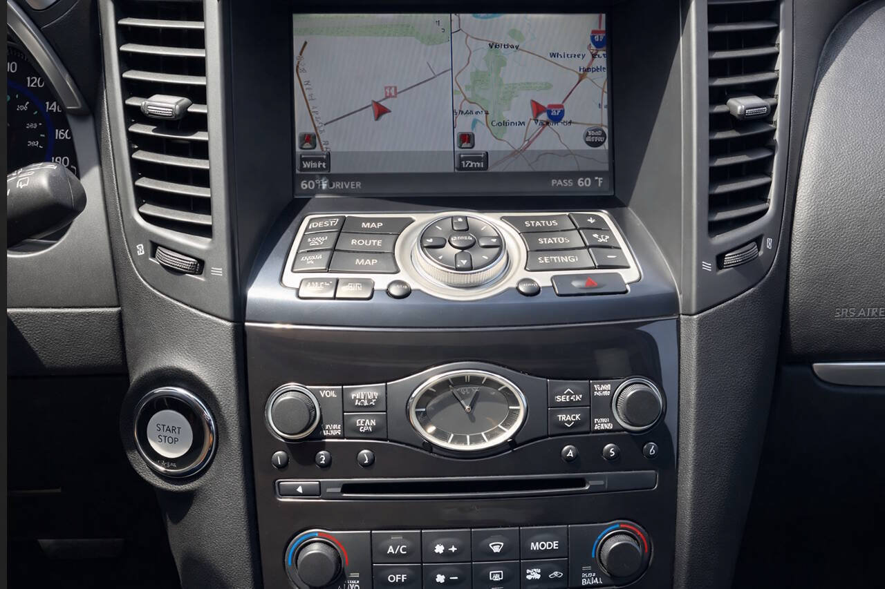 Used 2009 INFINITI FX50 AWD image 3