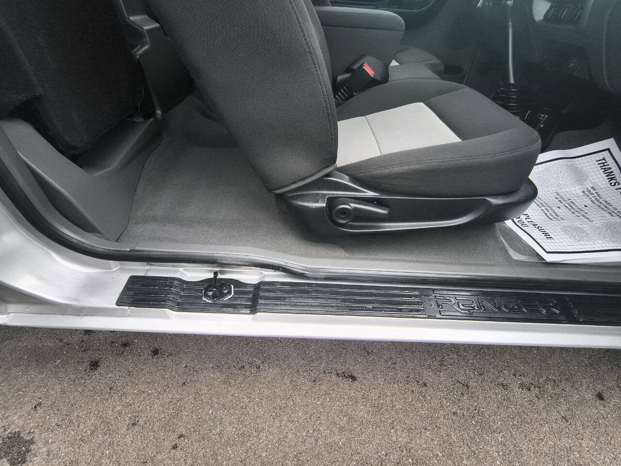 Used 2010 Ford Ranger XLT AWD/4WD image 26