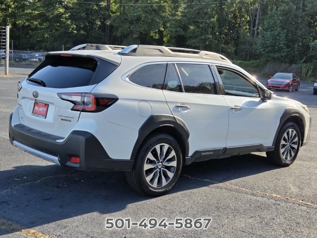 Used 2024 Subaru Outback Touring AWD/4WD image 5