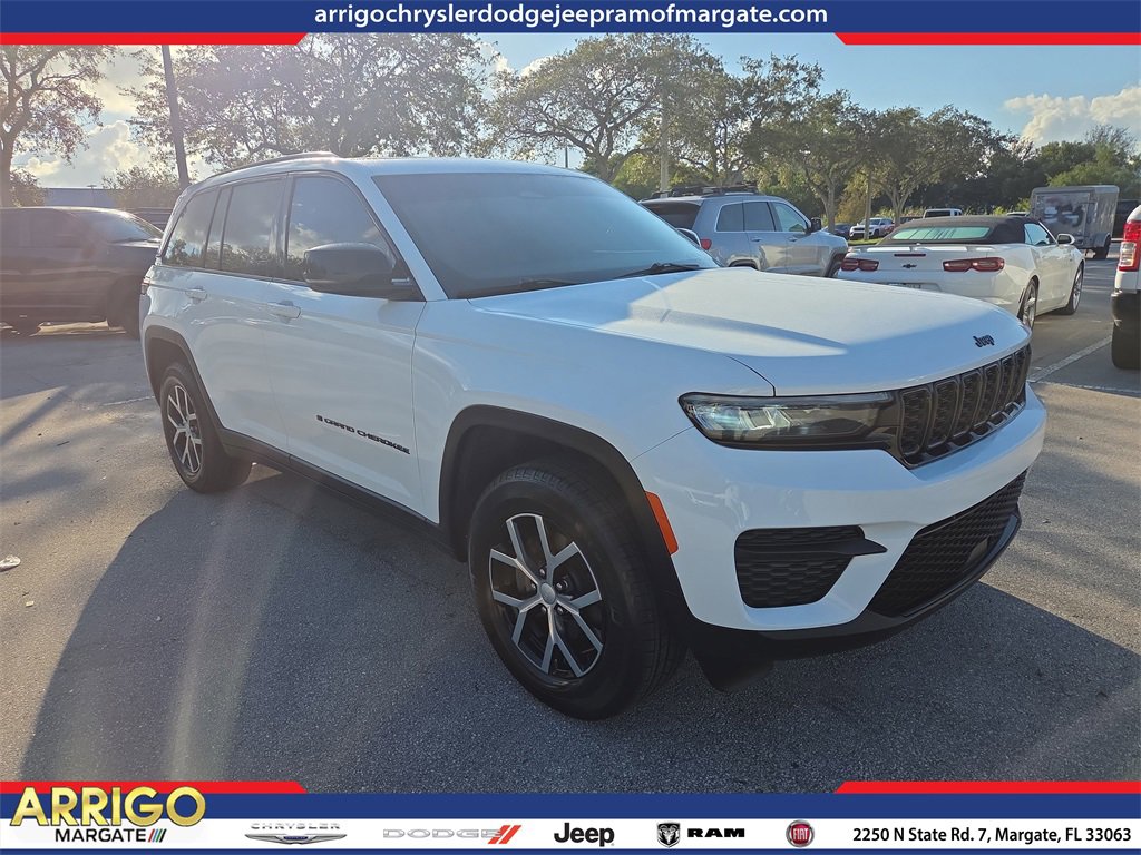 Certified 2024 Jeep Grand Cherokee Altitude