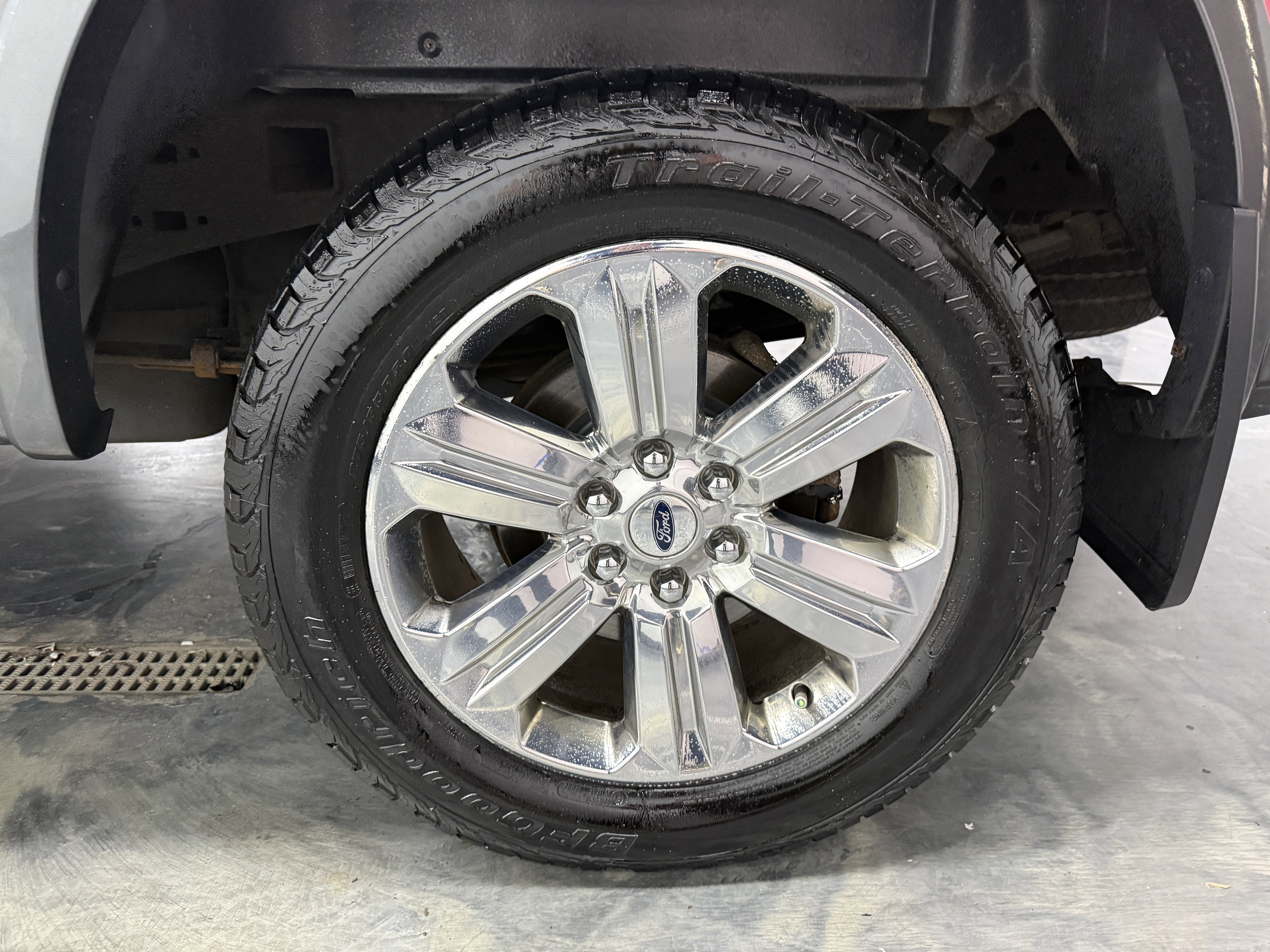 Used 2018 Ford F150 Lariat w/ Equipment Group 502A Luxury AWD/4WD image 27