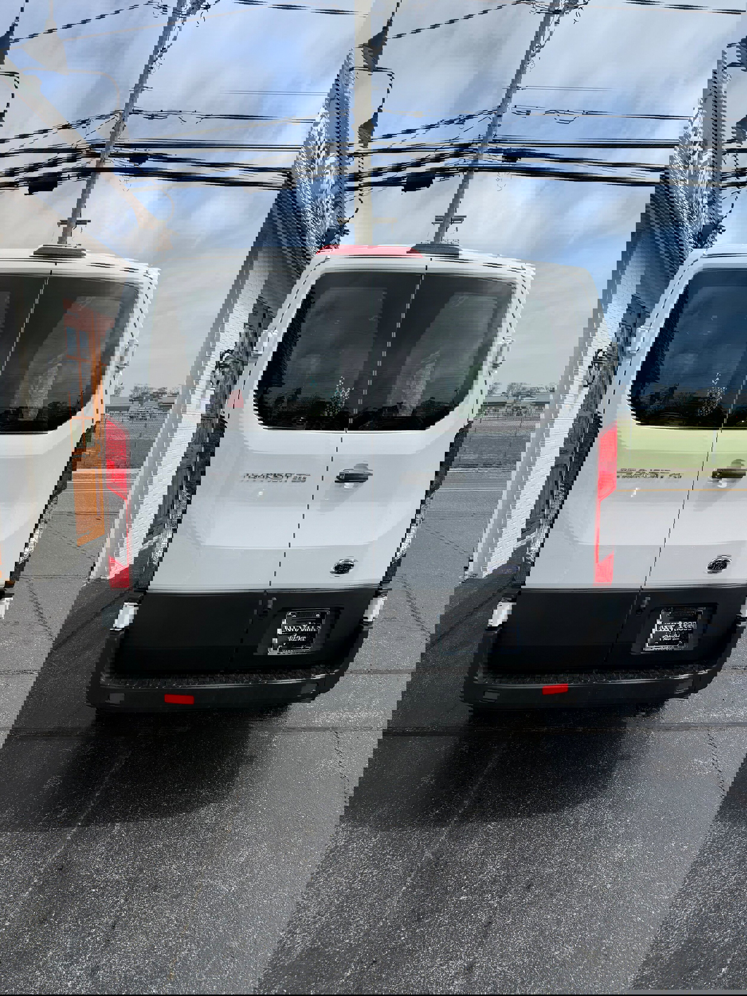 Used 2024 Ford Transit 250 Low Roof w/ Exterior Upgrade Package image 5