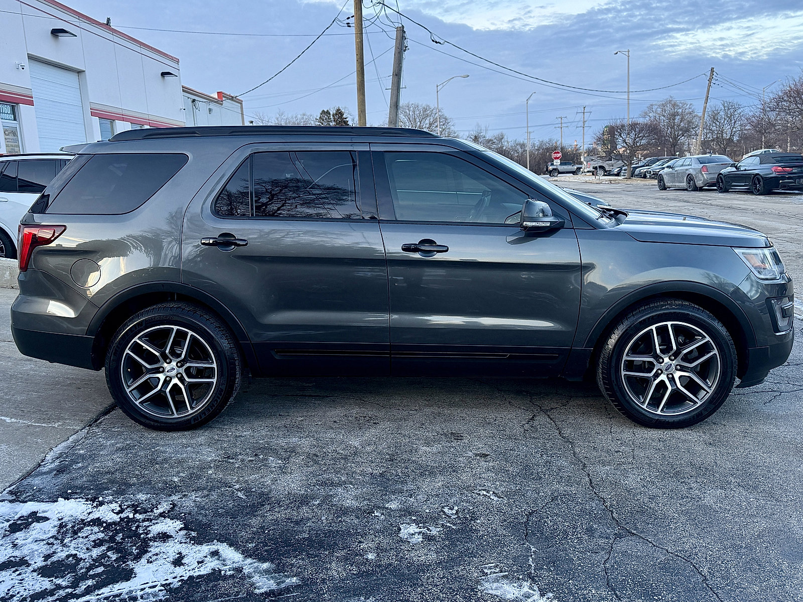 Used 2016 Ford Explorer Sport w/ Equipment Group 401A image 8