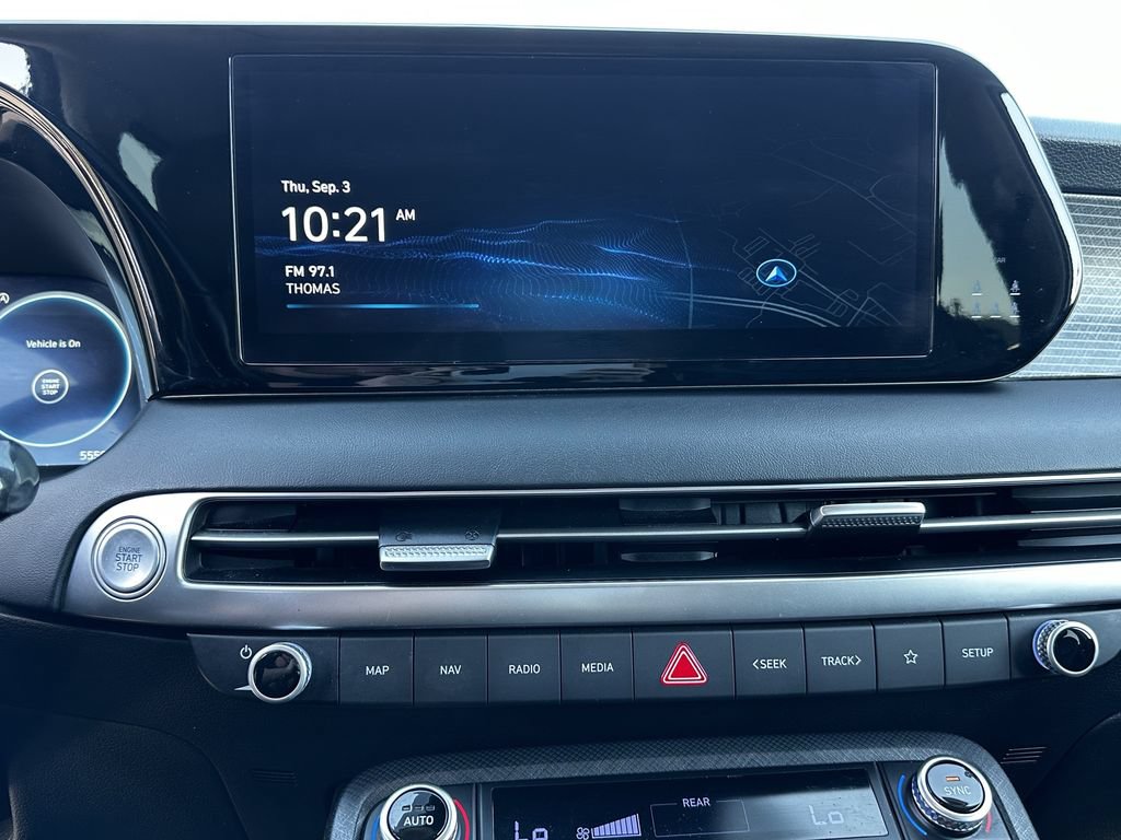 Used 2024 Hyundai Palisade Limited AWD/4WD image 11