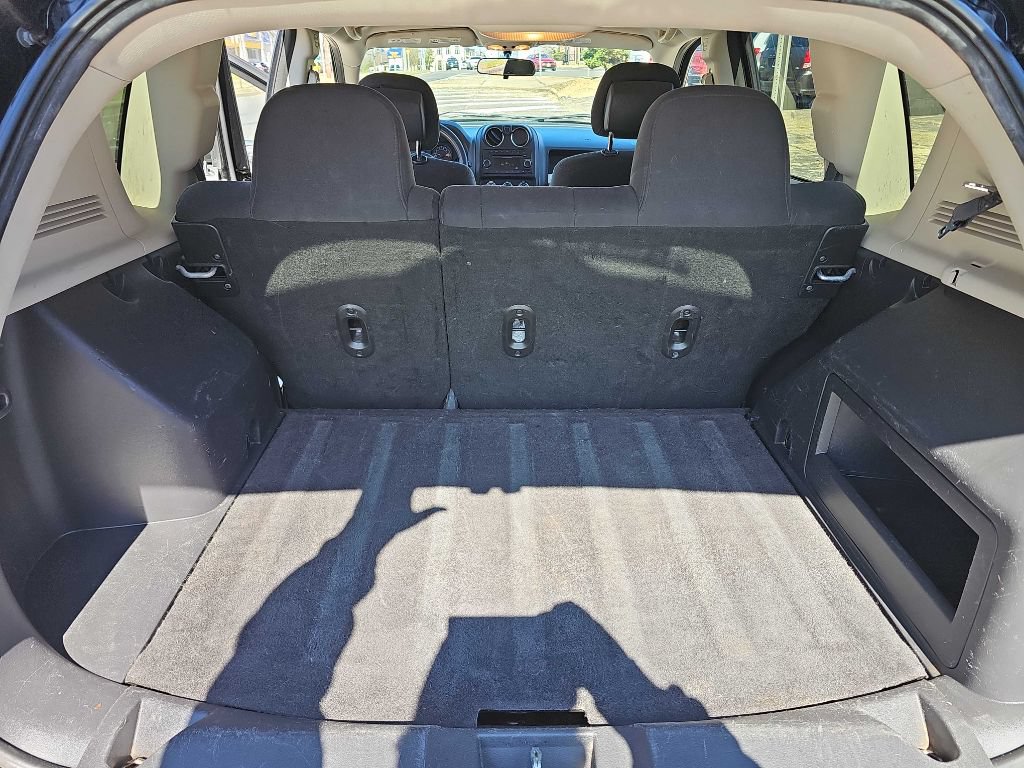Used 2015 Jeep Compass Sport w/ Power Value Group FWD image 15