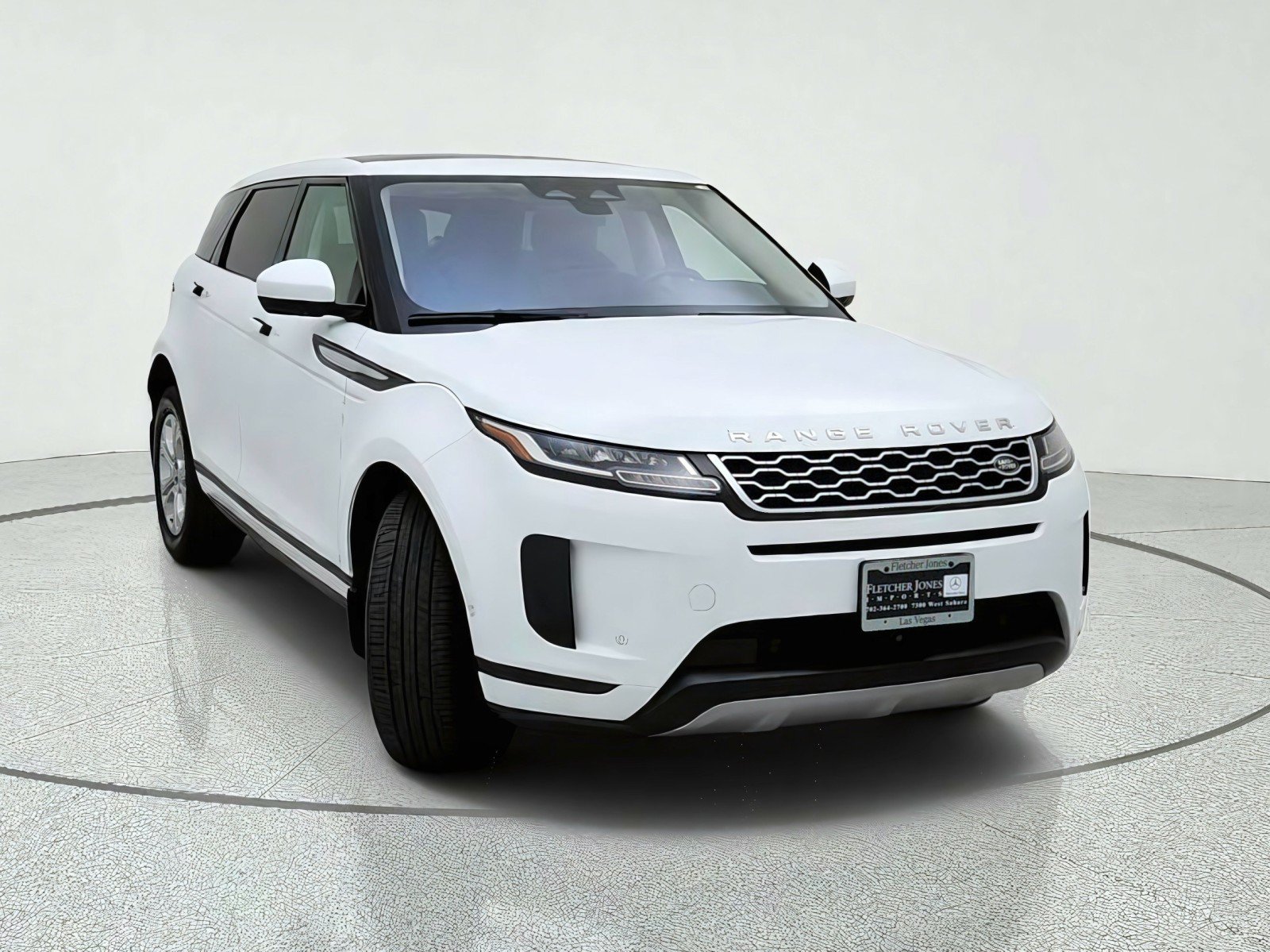 Used 2021 Land Rover Range Rover Evoque S AWD/4WD image 4