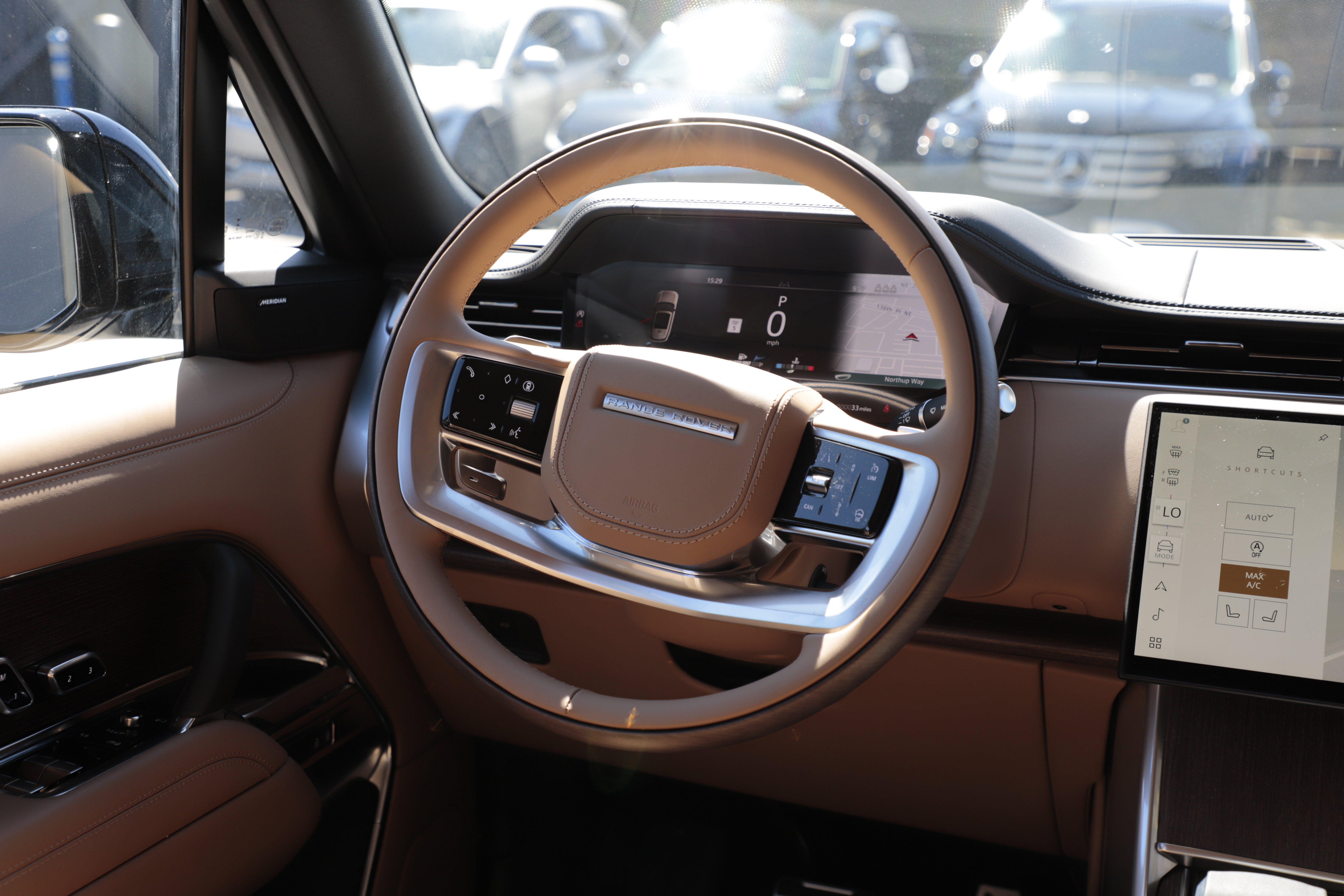 New 2026 Land Rover Range Rover SE AWD/4WD image 19