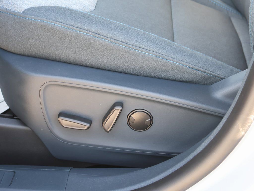 New 2026 Ford Maverick XLT w/ XLT Luxury Package image 24