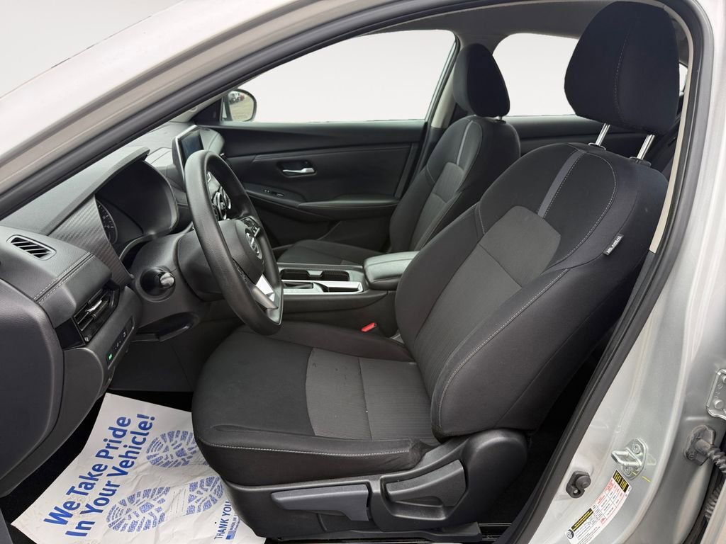Used 2023 Nissan Sentra SV FWD image 9