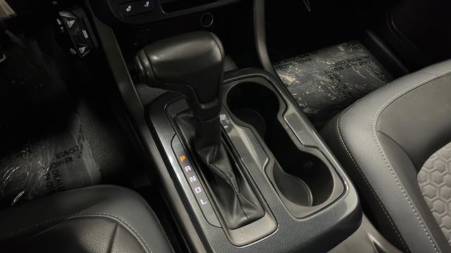 Used 2019 Chevrolet Colorado Z71 w/ Z71 Midnight Edition AWD/4WD image 18
