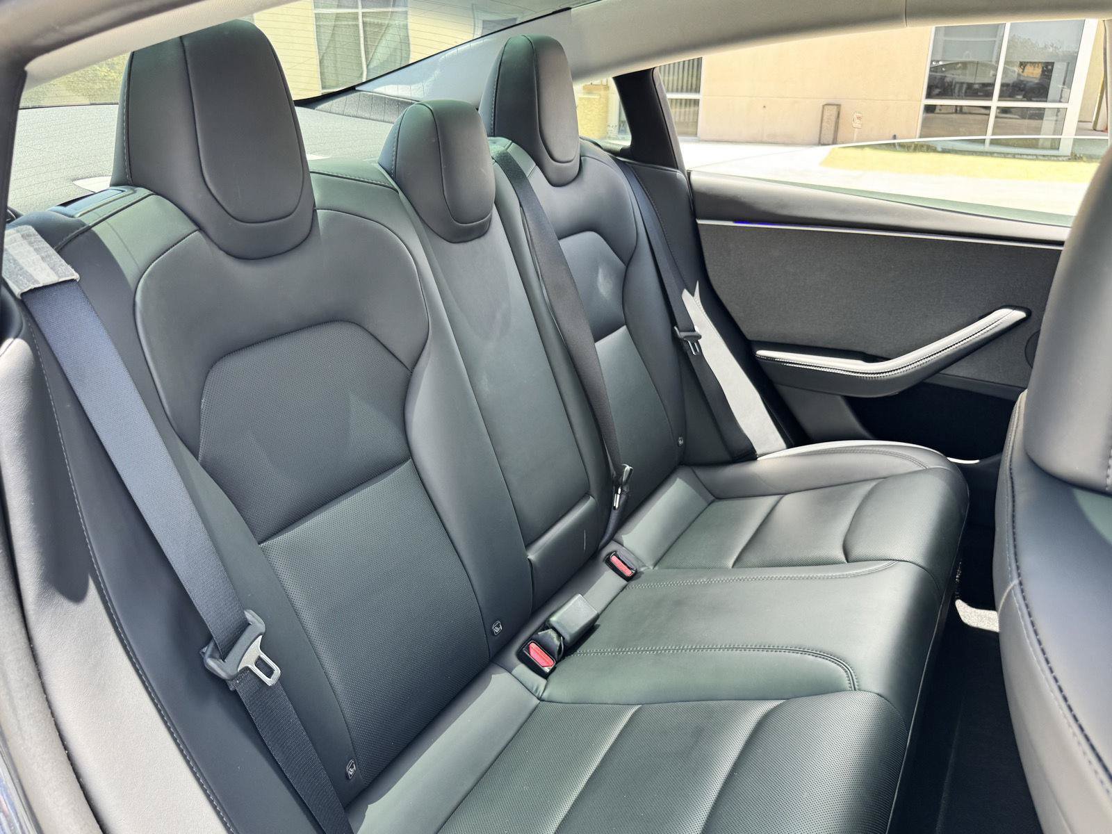Used 2025 Tesla Model 3 Long Range RWD image 31