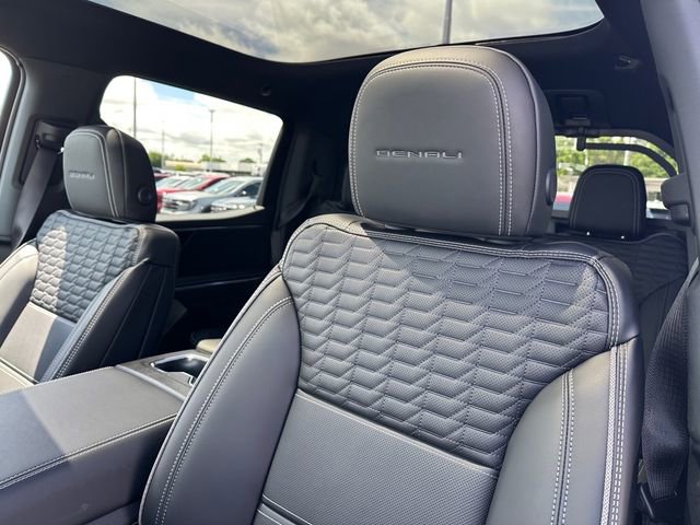 New 2025 GMC Sierra EV Denali image 28