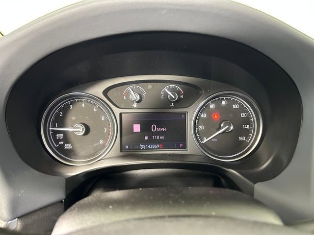 Used 2020 Buick Enclave Essence w/ Sound and Sites Package FWD image 18